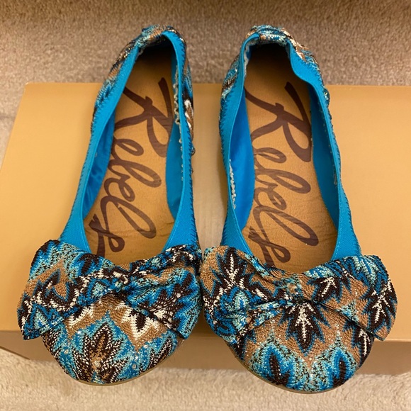 Rebels Pixie style flat shoes - Picture 2 of 6